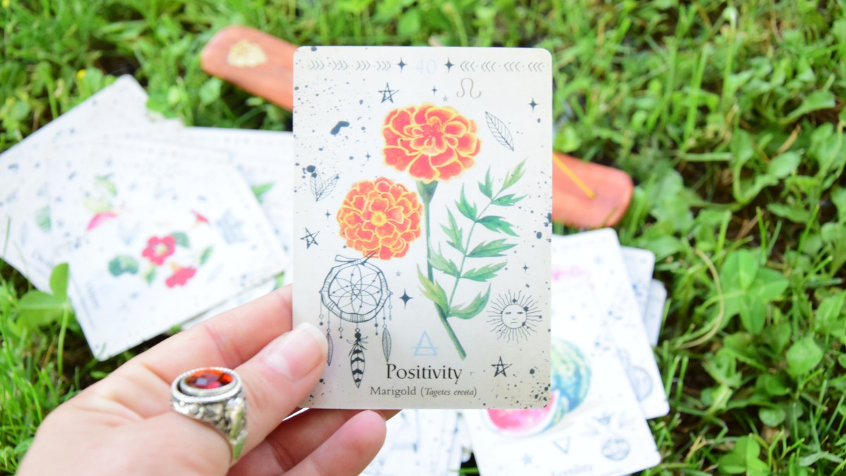 What to Expect During a Psychic Reading